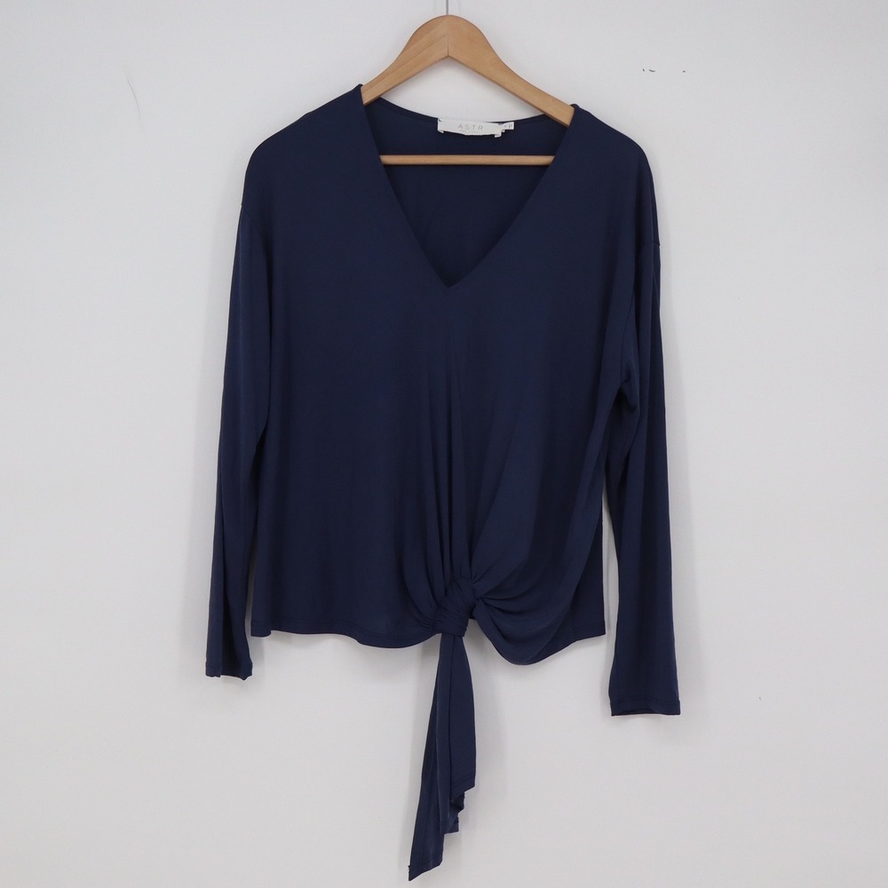 ASTR The Label Top Womens M Navy Blue Front Tie V-Neck Excellent
